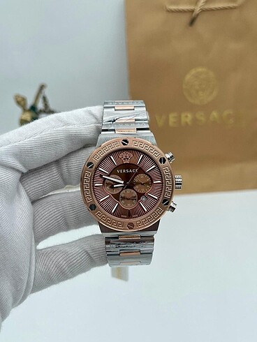 Versace saat