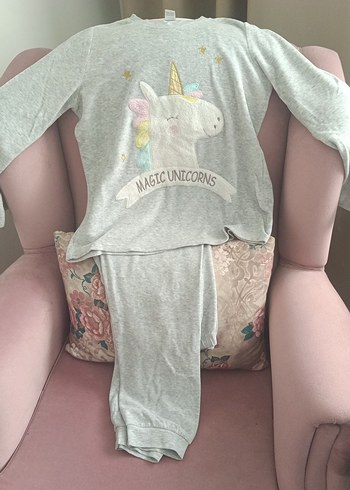 Gri Kız Çocuk Unicorn Baskılı Pijama Takımı
