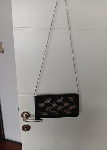 Zincir Detaylı Siyah Yılan Desenli tel kirma Kadın Portföy Çanta - Görsel 3