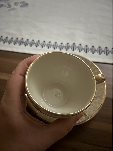 Beden Vintige çay takımı ufak sorunları var bilgi alın