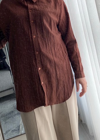 Düğmeli KahverengiKadın Gömlek - Görsel 2