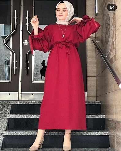 40 Beden Tesettür kırmızı elbise hiç giyilmedi 38 40 uyumlu