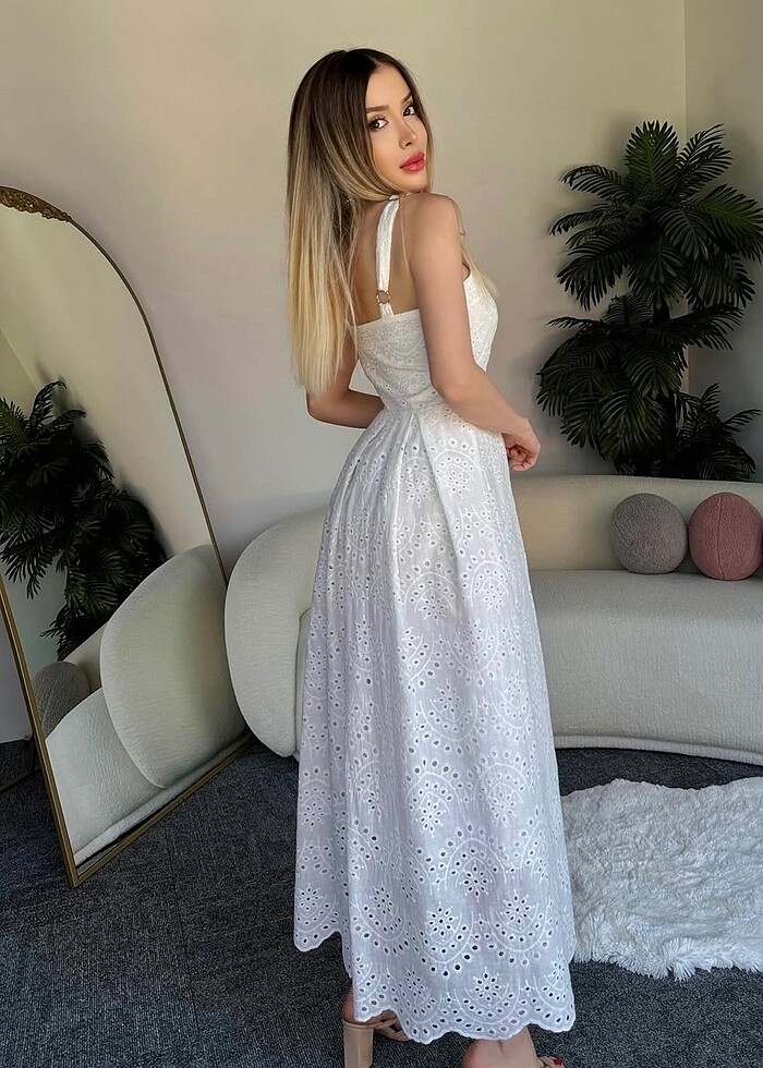 Fisto beyaz elbise Bir kez çekim için giyildi - Görsel 2