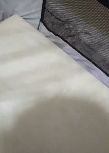 Beden Gri Bebek Beşiği ve Tül Koruma Örtüsü