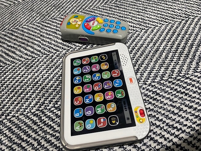 Fisher Price Fisher Price Eğitici Tablet ve Köpekçiğin Kumandası