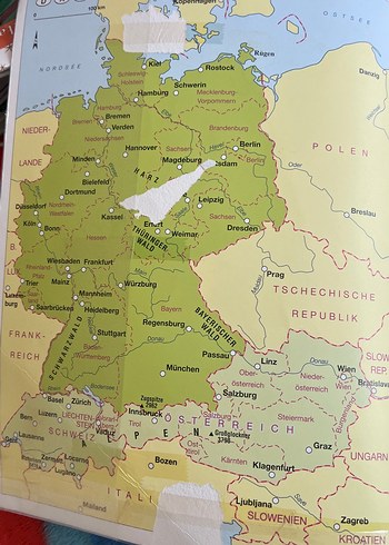 Logisch! A1 Almanca Kurs Kitabı - Görsel 2