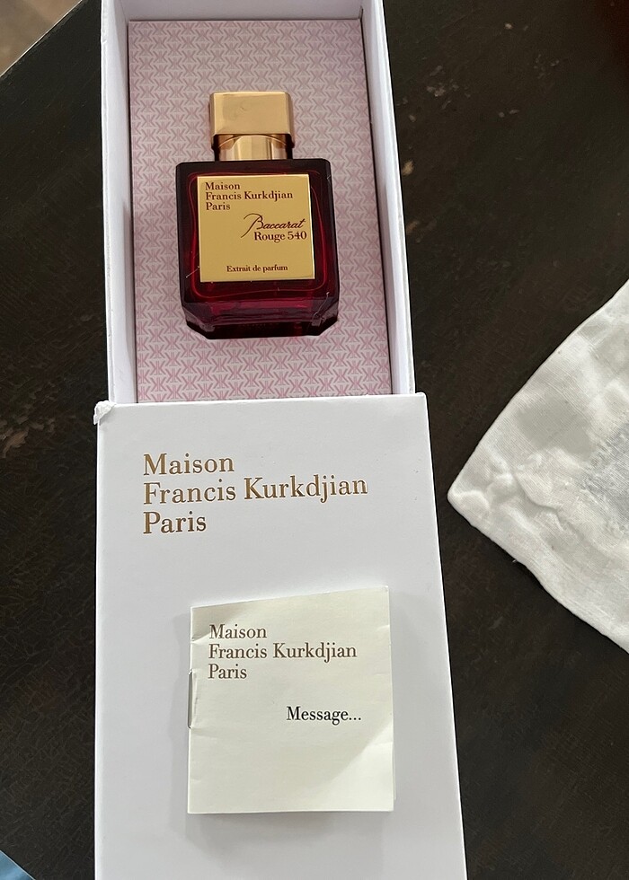 Baccarat parfüm - Görsel 2