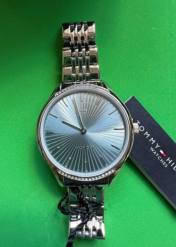  Beden gri Renk Gri Kemerli Kadın Saat tommy hilfiger