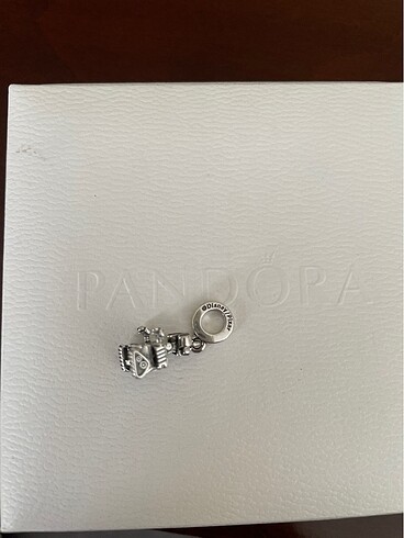 Beden Pandora Disney Wall-E charm