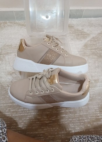 Bej Kadın Dolgu Topuklu Spor Ayakkabı - Görsel 4