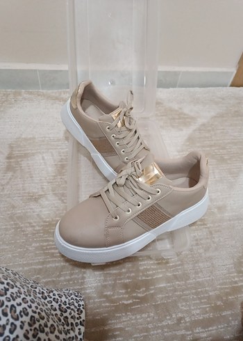 Bej Kadın Dolgu Topuklu Spor Ayakkabı - Görsel 6