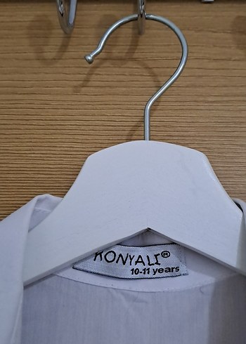 Düğmeli Beyaz Gömlek - Görsel 3