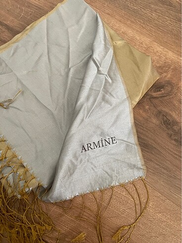 Armine ipek şal