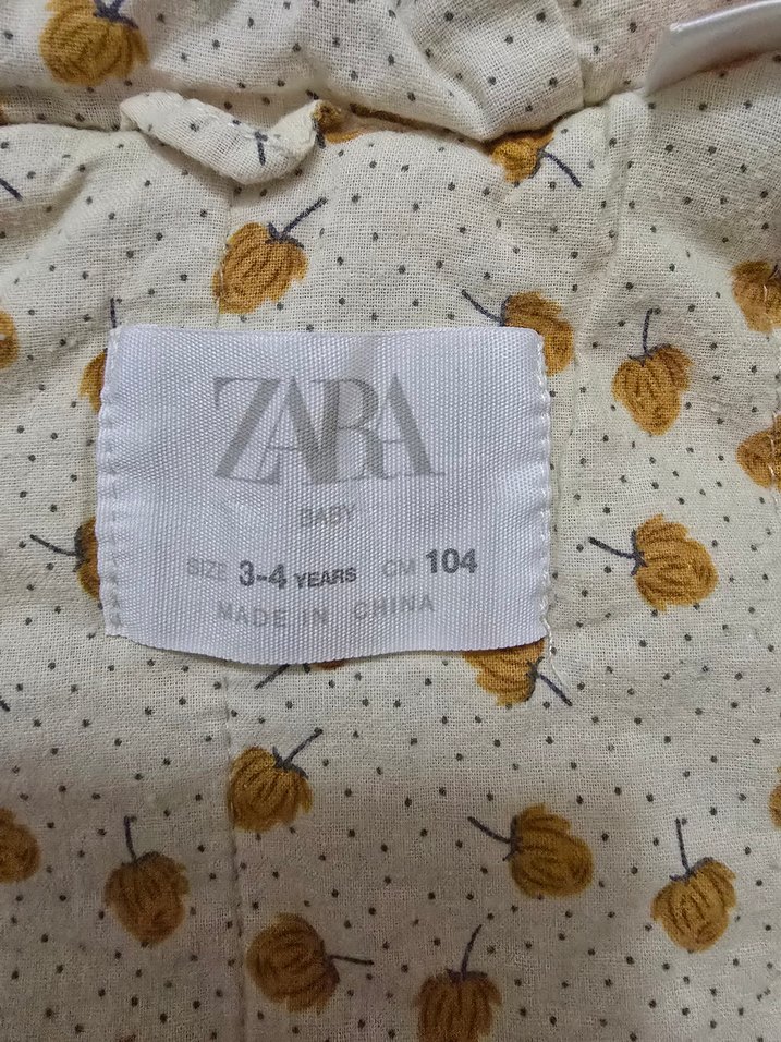 Kız Çocuk Kapüşonlu Kürklü Yelek zara - Görsel 3