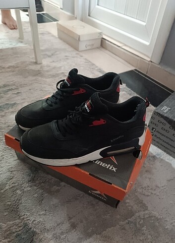 Kinetix Spor ayakkabı