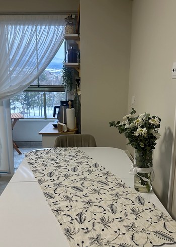 Siyah Desenli Modern bej Masa Örtüsü - Görsel 2