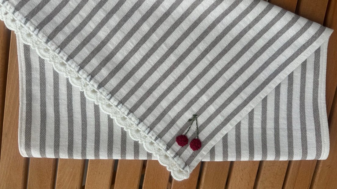 Kiraz Bohem Masa Örtüsü - Görsel 2