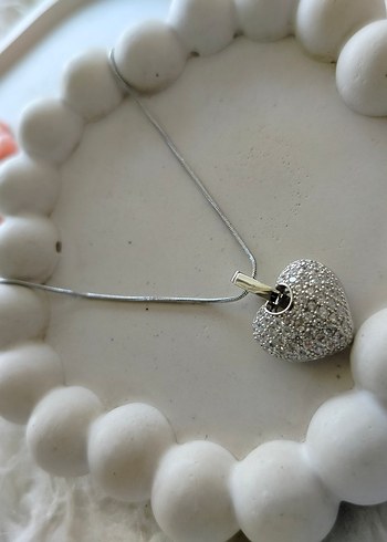 swarovski Beyaz Boncuklu Mini Bohem Kolye