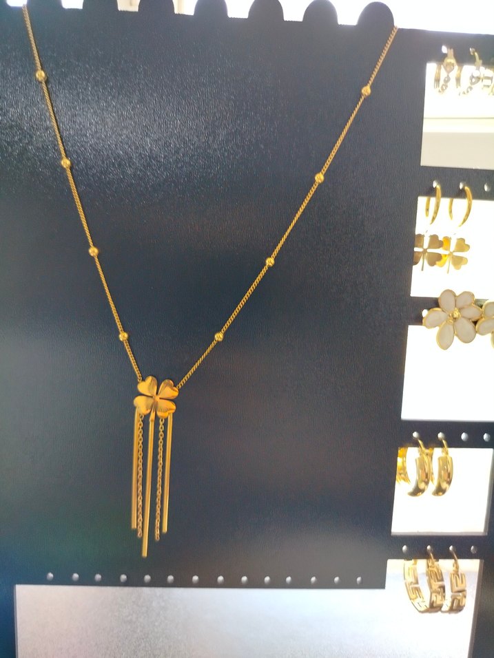 Uzun Zincir Detaylı Altın Kadın Kolye - Görsel 2