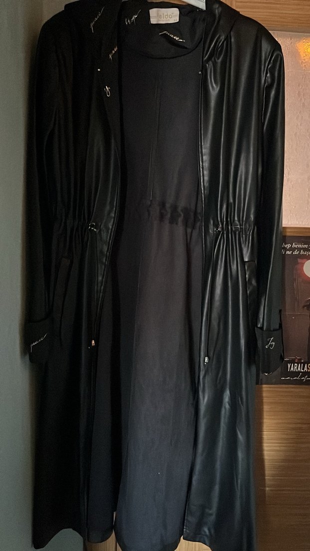 Siyah Deri Uzun Kadın trenç kot - Görsel 3