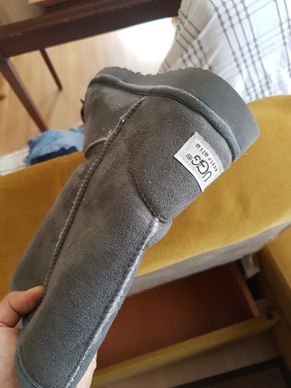 orjinal ugg değil