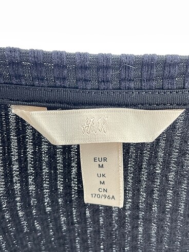 m Beden siyah Renk H&M Uzun Elbise %70 İndirimli.