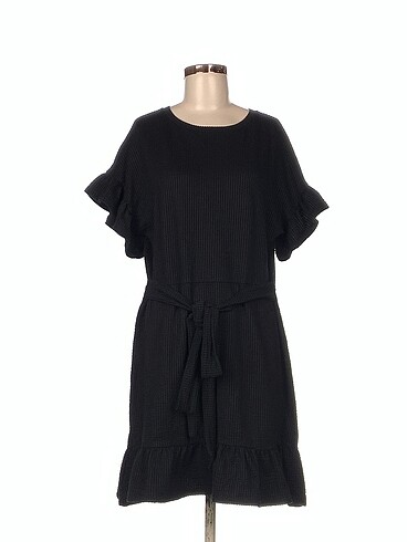 H&M Uzun Elbise %70 İndirimli.