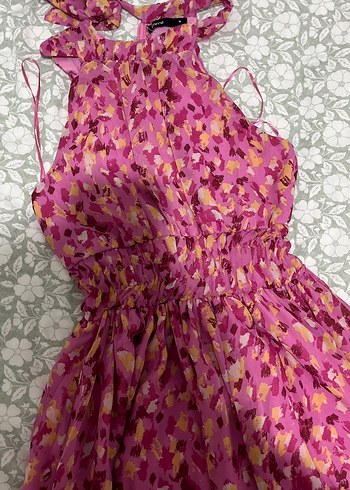 Pembe Fırfırlı Uzun Askılı Bohem Elbise - Görsel 2