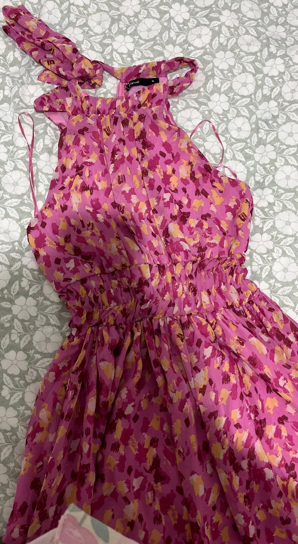 Pembe Fırfırlı Uzun Askılı Bohem Elbise - Görsel 2