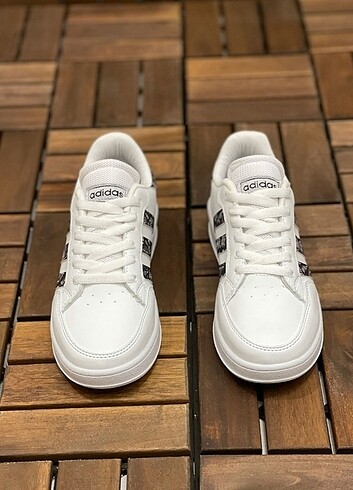 Adidas Sporrrr