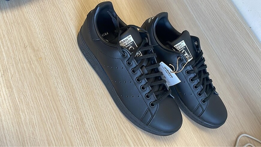 Adidas stan smith orijinal etiketli