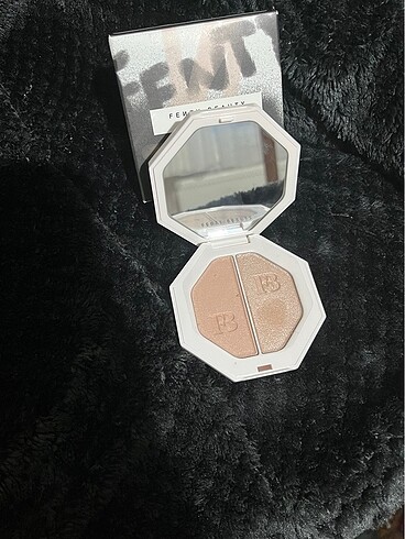 Fenty Beauty Killawatt Highlighter Aydınlatıcı