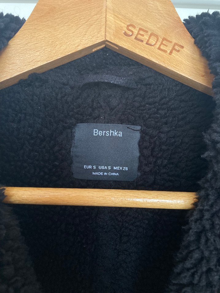 Kadın Siyah Süet Biker Ceket Bershka - Görsel 3