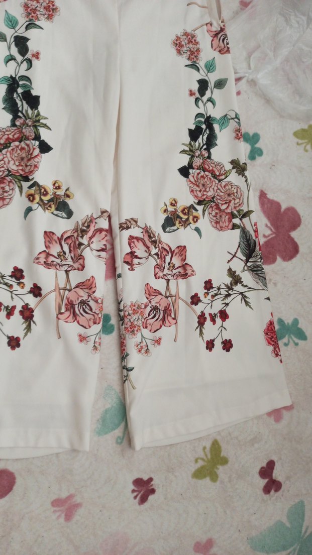 Dantel Detaylı Beyaz Çiçekli Bohem Kumaş Pantolon - Görsel 5