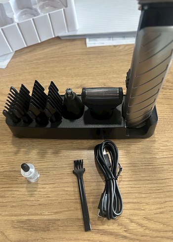 Gri Çok Başlıklı Tıraş Makinesi - Görsel 5