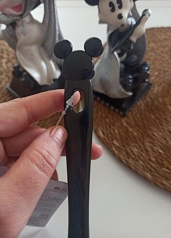Beden Renk Mickey Mouse Siyah Spatula ??