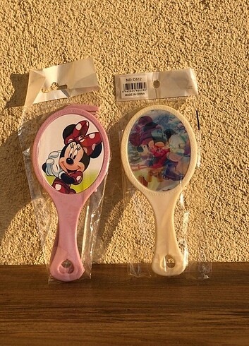 Minnie Mickey Vintage ayna tarak ?