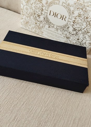 Beden Dior palet Couture allık ruj far