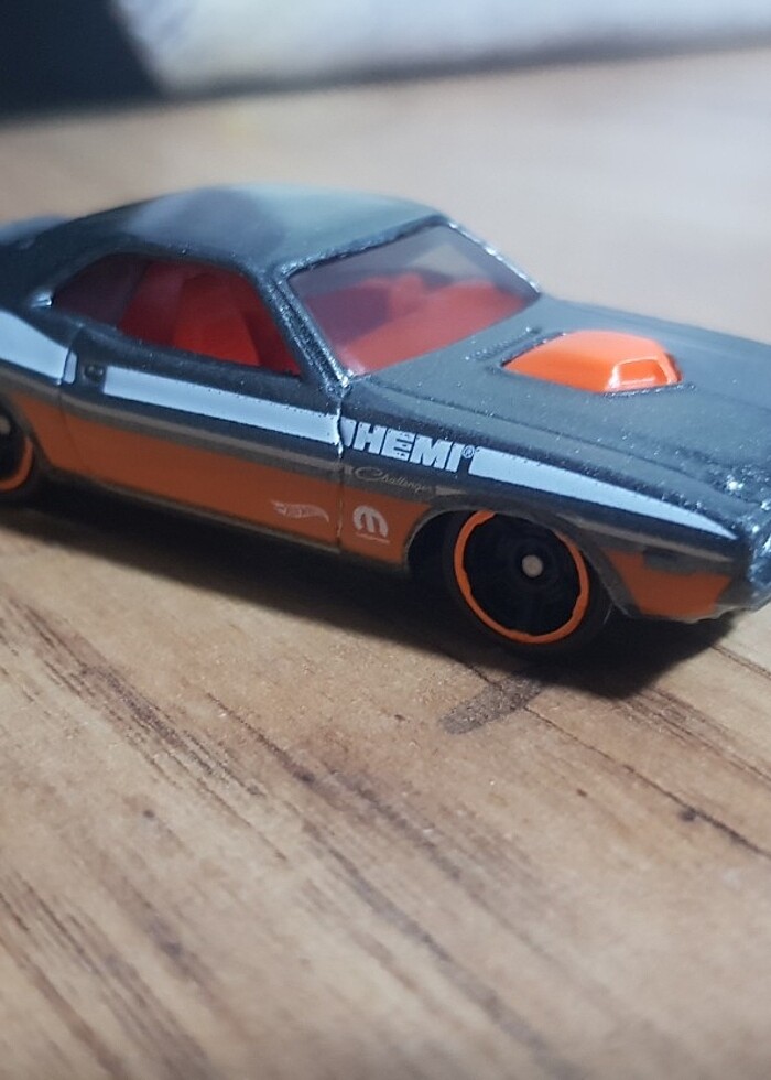 Hotwheels 5li set yanında fırlatıcı - Görsel 5