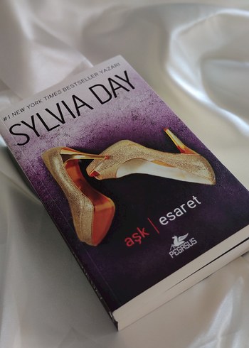  Beden Renk Sylvia Day Roman Seti 4 Kitap