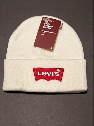 LEVİS BERE