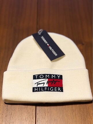 TOMMY HILFIGER BERE