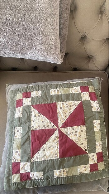  Beden bordo Renk #Kırlent#el yapımı#patchwork