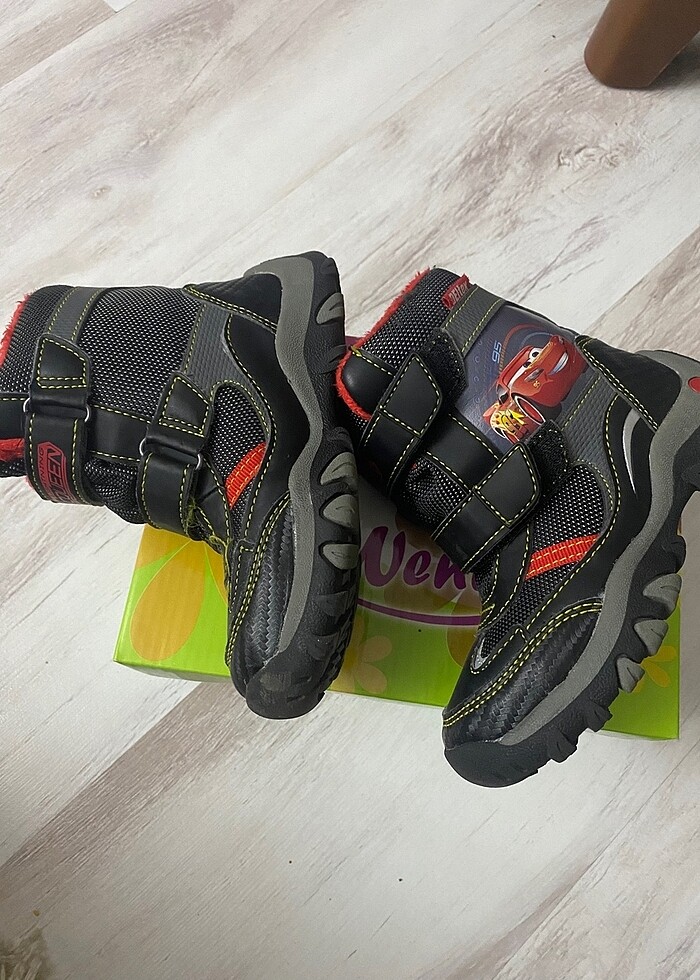 Çok az giyildi kar botu - Görsel 3