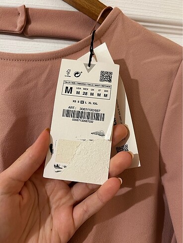 m Beden Zara sırtı açık bluz