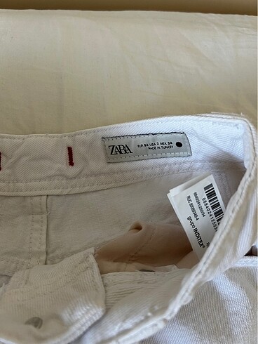 xs Beden Zara özel koleksiyon beyaz jean