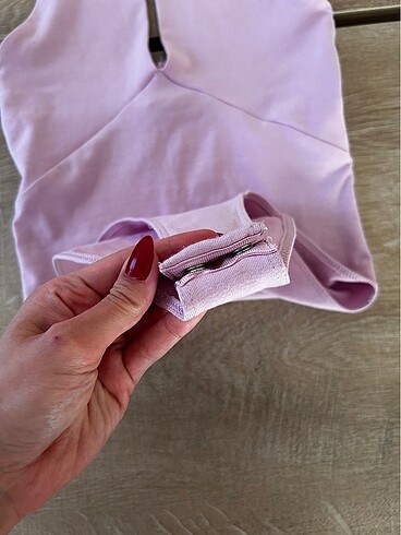 Zara Zara pembe body