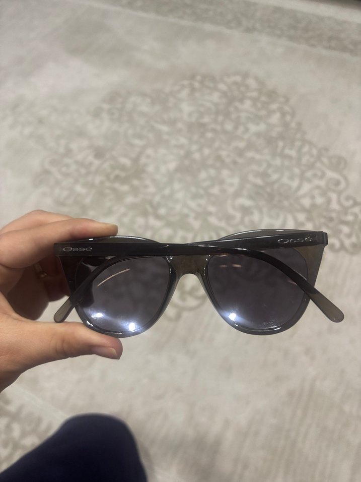 Şeffaf Kahverengi Gotik Kadın Güneş Gözlüğü - Görsel 3