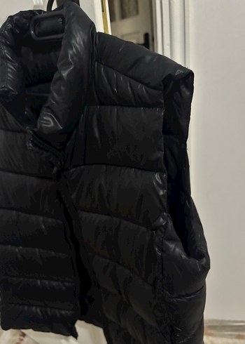 Siyah Fermuarlı Yelek, Yüksek Yakalı, Casual - Görsel 3