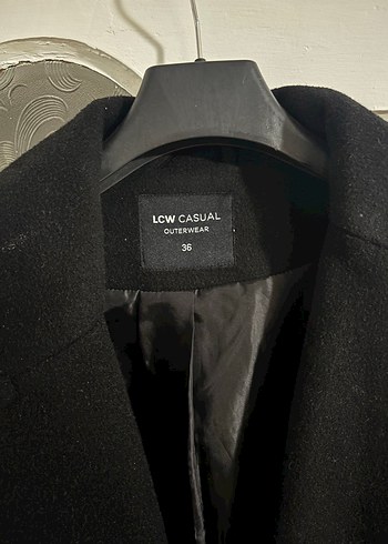 Siyah Çift Düğmeli Kaban - Görsel 3